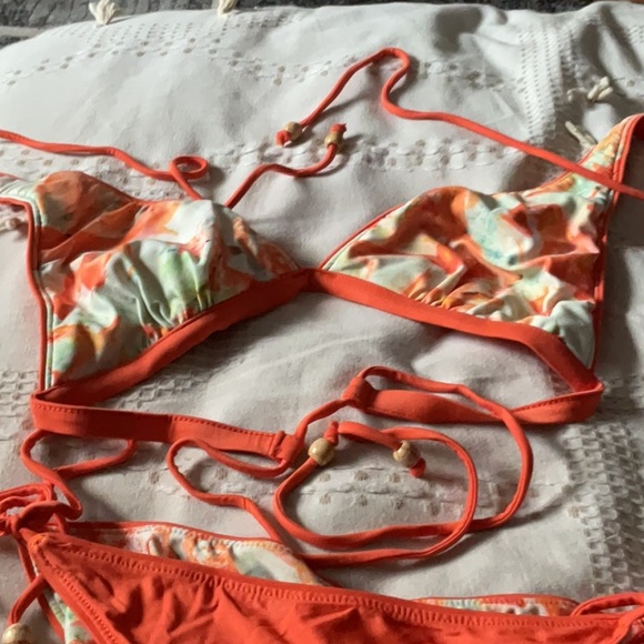 Reversible Colorful Bikini Set - Picture 7 of 7